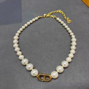 Dior CD Necklace Women's Collarbone Chain